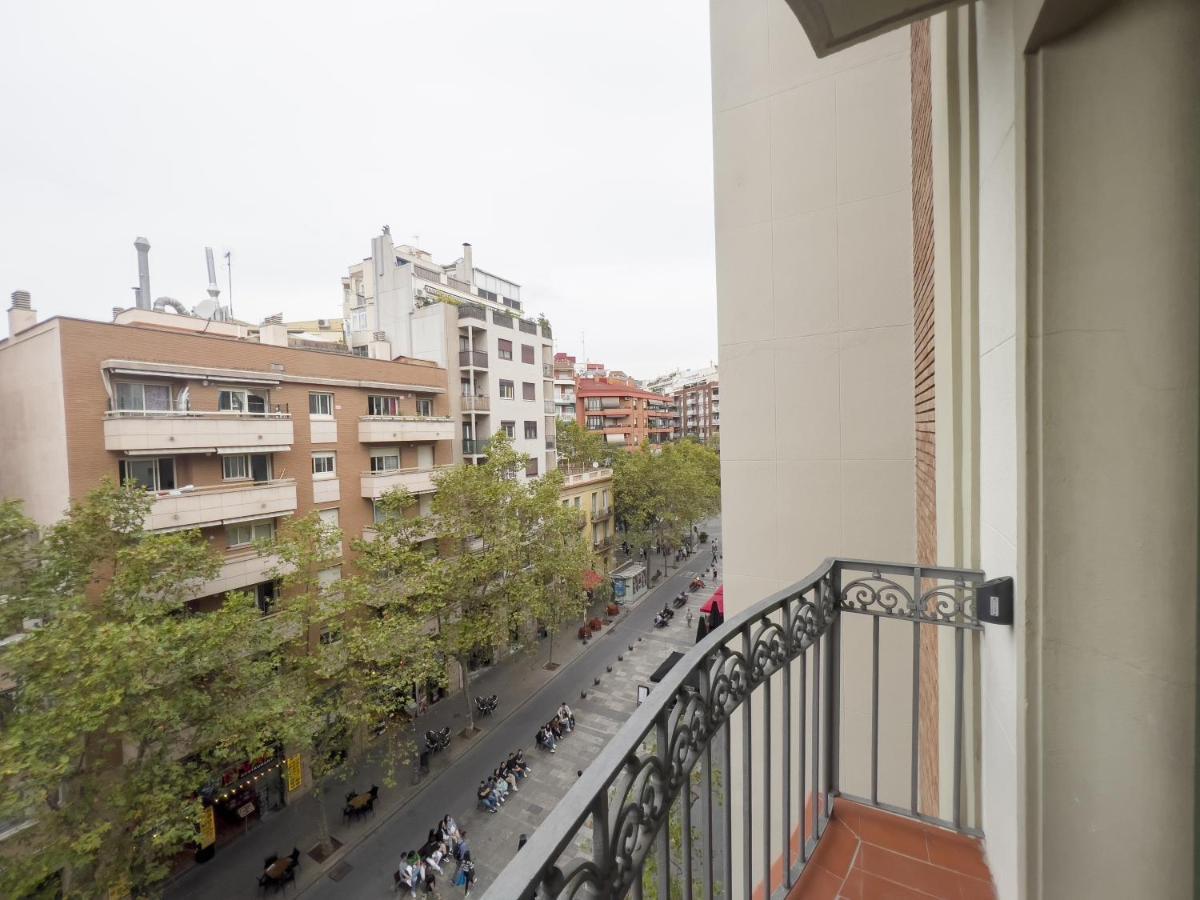 Enjoybcn　ガウディ　アパートメント バルセロナ エクステリア 写真